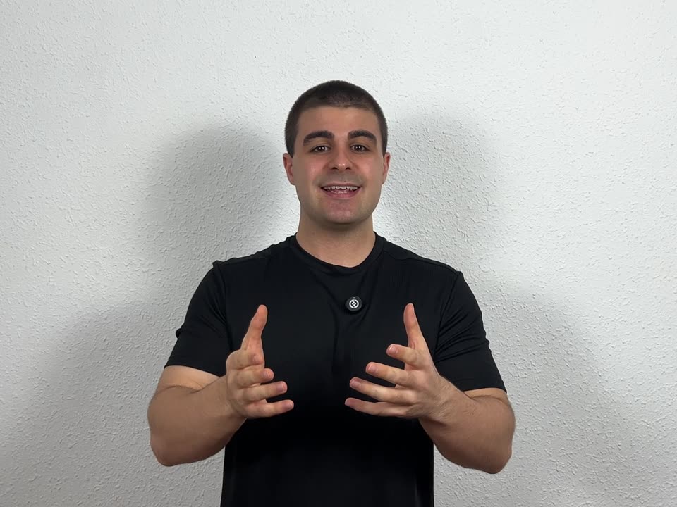 Dani López explicándolo a cámara